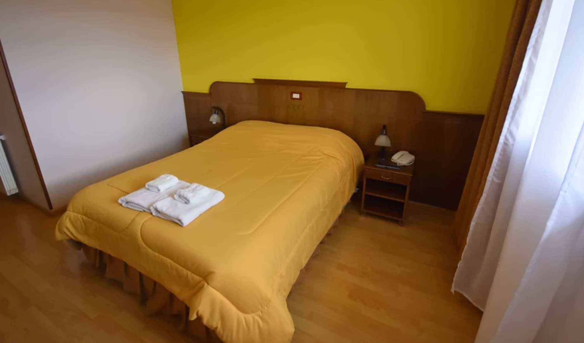 Hotel Picos Del Sur El Calafate Eksteriør billede