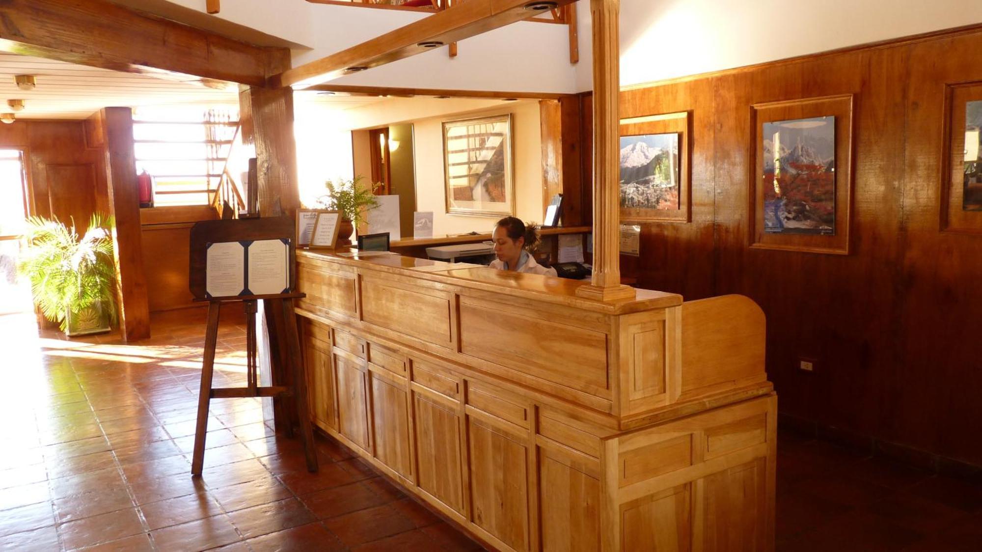 Hotel Picos Del Sur El Calafate Eksteriør billede