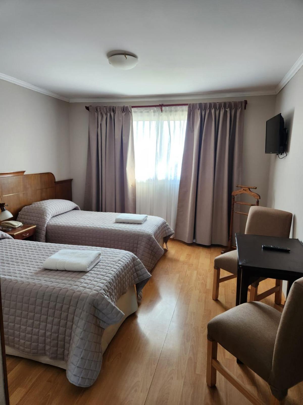 Hotel Picos Del Sur El Calafate Eksteriør billede